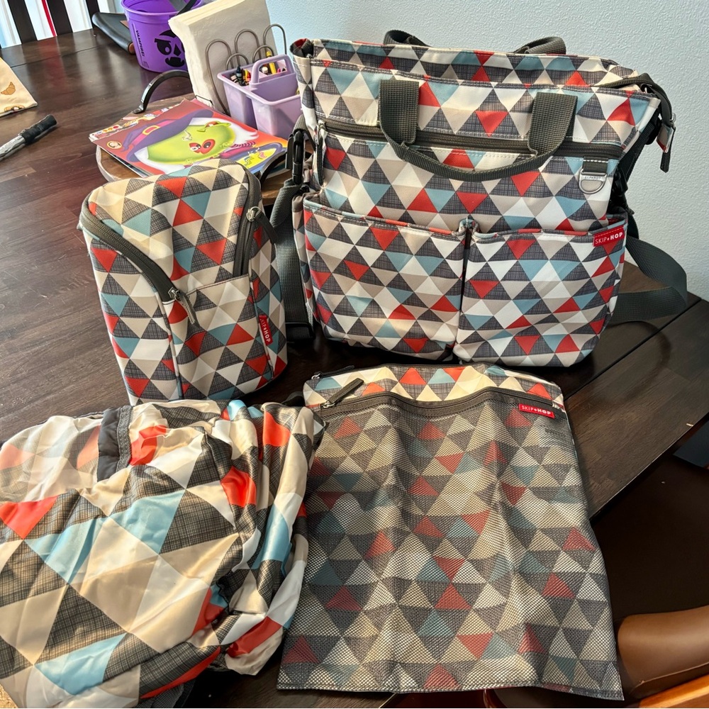 Skip Hop Triangular Pattern Diaper Bag Set